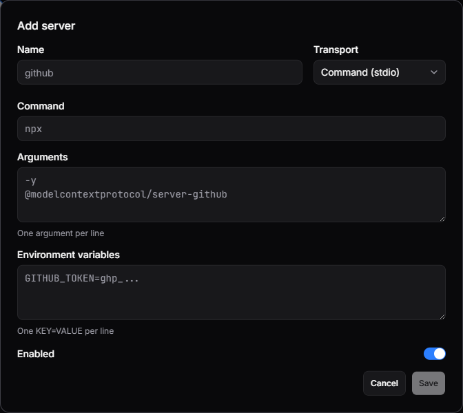 Dialog zum Hinzufügen eines Servers mit Name, Transport, Befehl, Argumenten, Umgebungsvariablen und einem Aktiviert-Schalter.