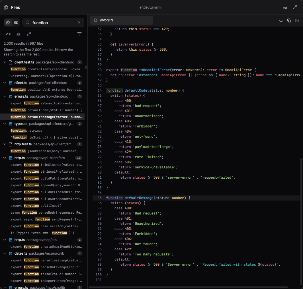 Búsqueda de function en todo el proyecto, con resultados agrupados por archivo y una coincidencia seleccionada abierta en errors.ts.
